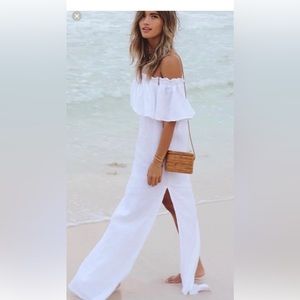 Stunning white linen dress! Small/ Medium